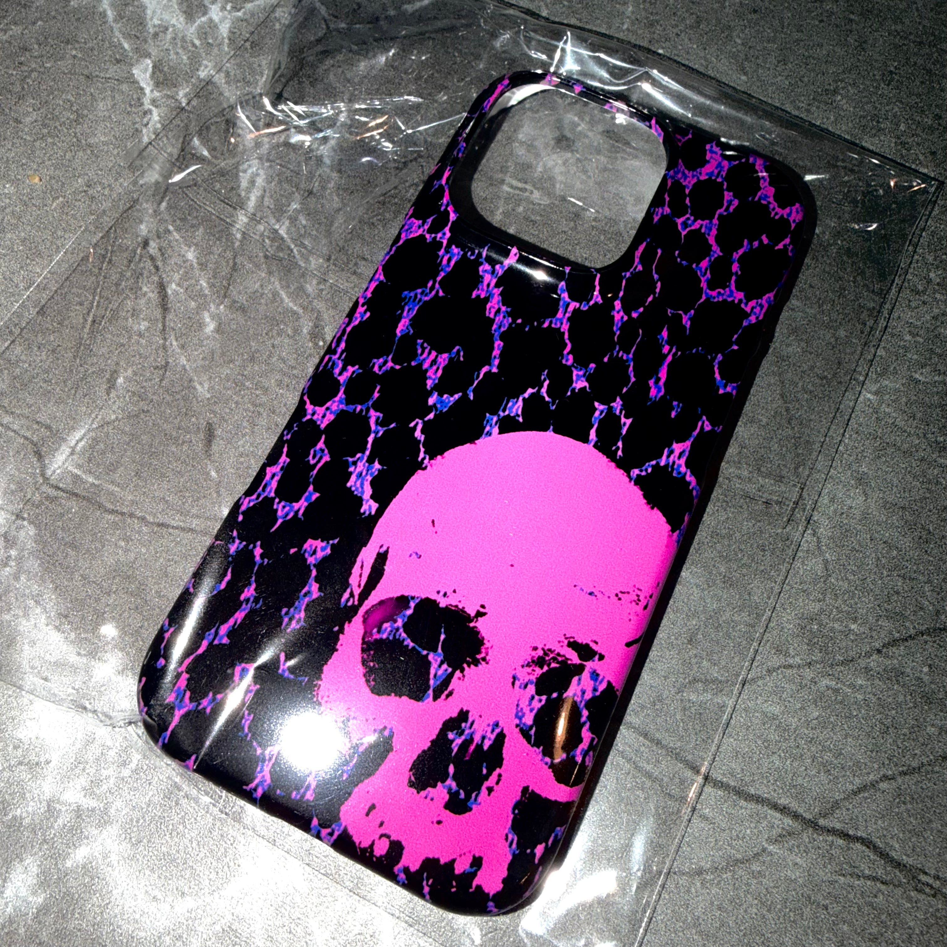 MOTHZ CRACKED SKULL iPHONE CASE